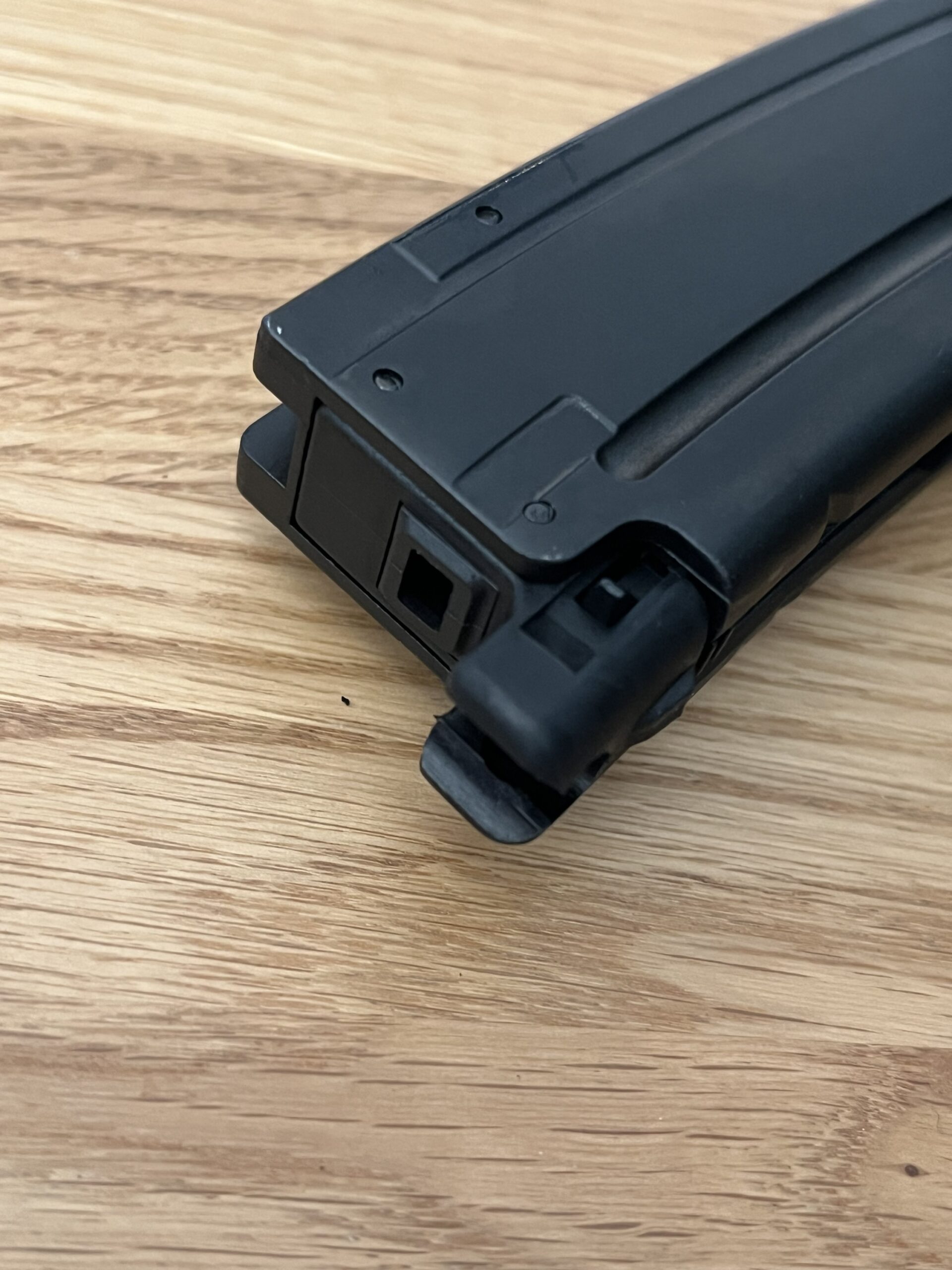 Tokyo Marui SMG7A1 gas magazine - Image 2